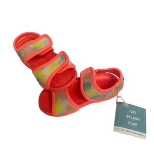 Minnow Roamii Water Play Sandal - Dotty